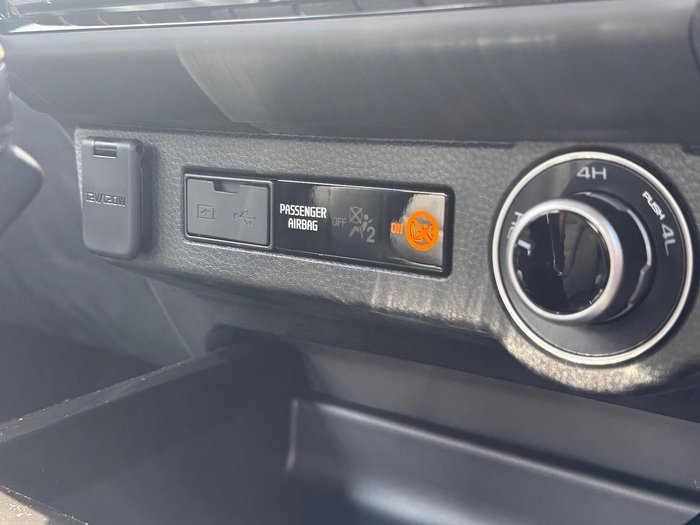 2025 Isuzu D-MAX LS-U