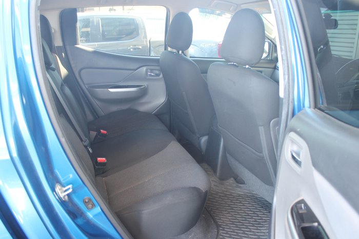 2017 Mitsubishi Triton GLS