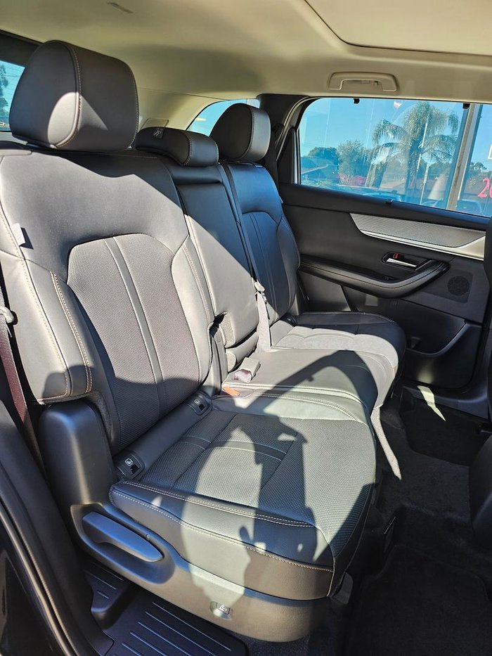 2024 Mazda CX-80 G40e GT