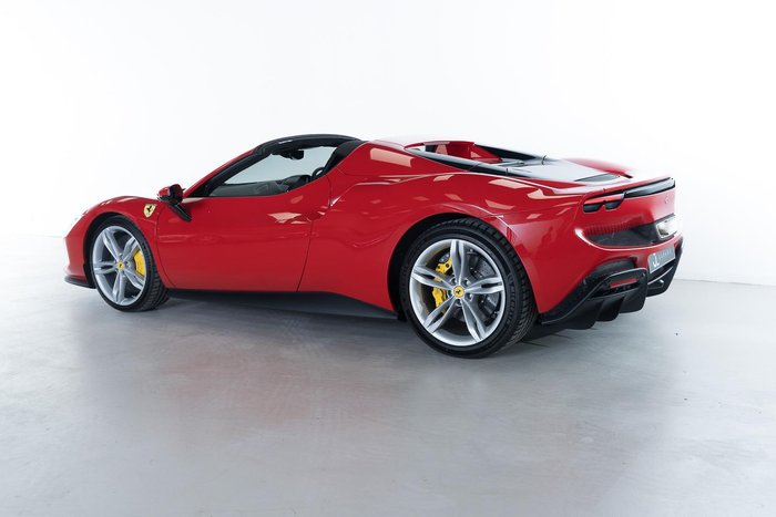 2023 Ferrari 296 GTS F171 Rosso Corsa