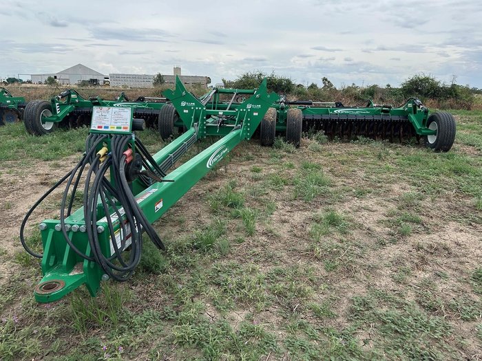 2020 K-Line 2912P Speedtiller Powerflex Green