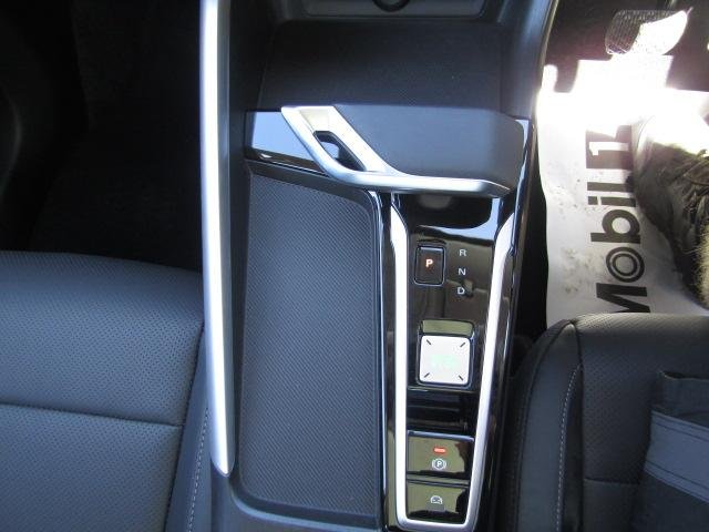 2025 MG ZS Essence Hybrid+