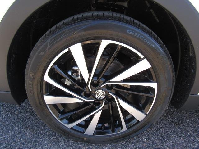 2025 MG ZS Essence Hybrid+