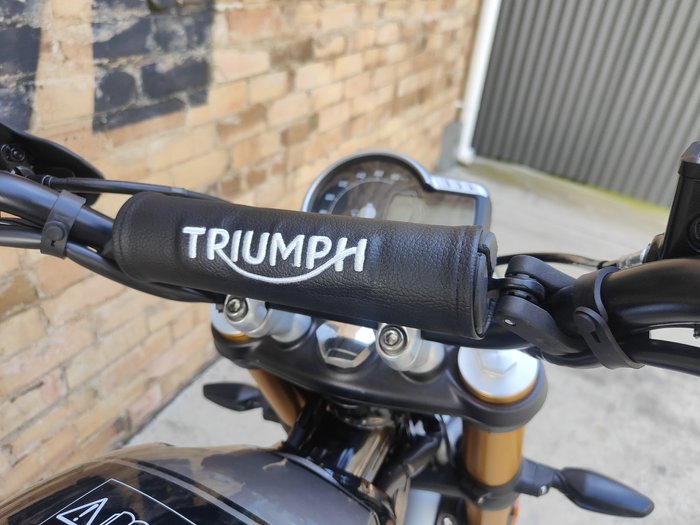 2025 TRIUMPH SCRAMBLER 400 X DUAL PURPOSE BLACK