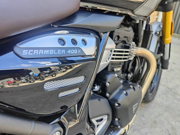 2025 TRIUMPH SCRAMBLER 400 X DUAL PURPOSE BLACK