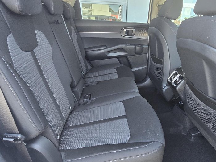 2025 Kia Sorento Sport