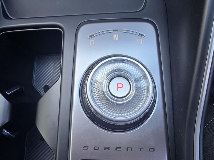 2025 Kia Sorento Sport