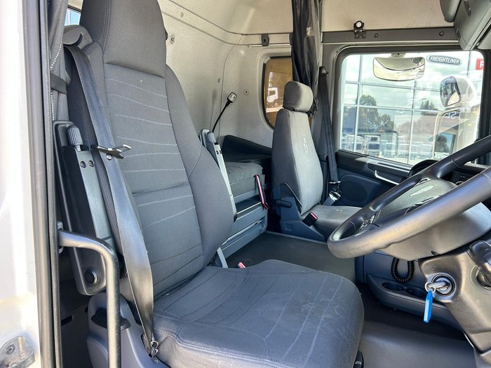 2017 Scania G Series 490 WHITE