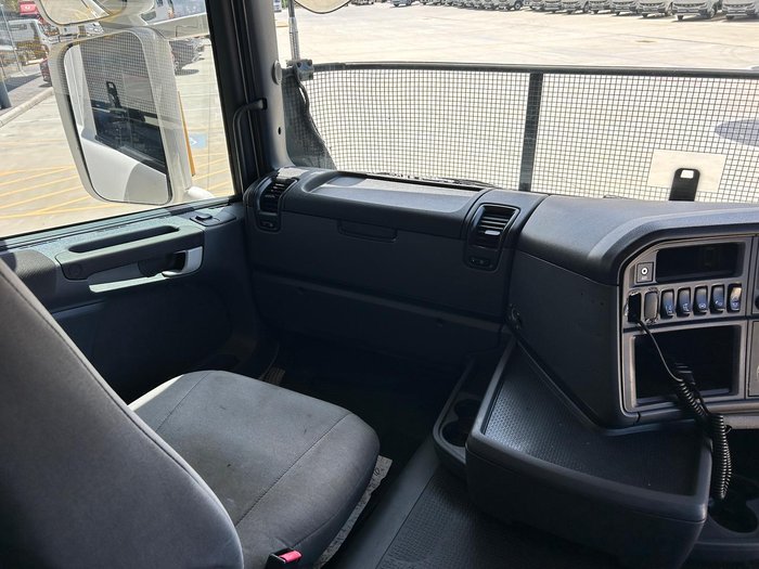 2017 Scania G Series 490 WHITE