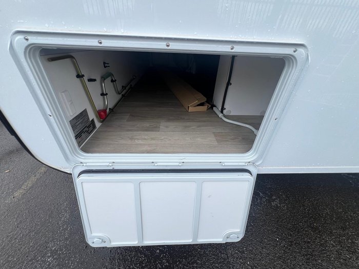 2025 Avan Aspire 587-1