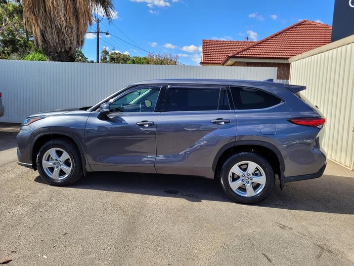 2021 Toyota Kluger GX