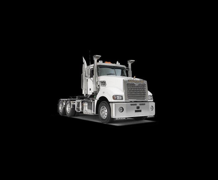 2025 Mack Super-Liner