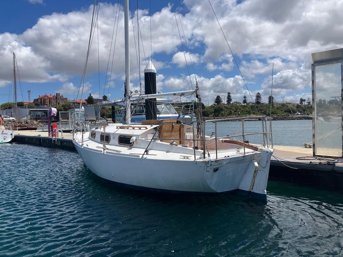 1986 Custom YACHT