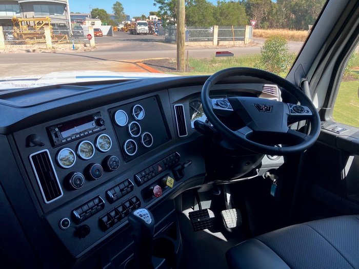 2024 Western Star 49X 600Hp 48 Mid Roof Sleeper 140T Gcm