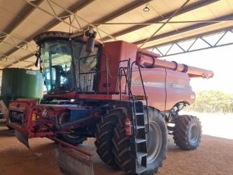 2014 CASE IH 7230 Axial-Flow Harvester