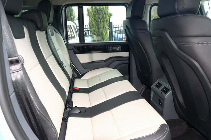 2023 INEOS Grenadier Station Wagon Fieldmaster Edition