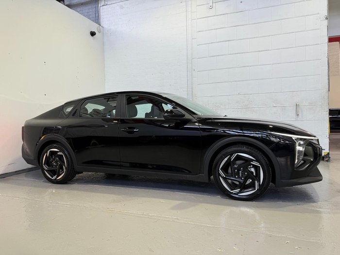 2024 Kia K4 Sport+