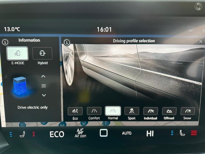 2024 Volkswagen Touareg R