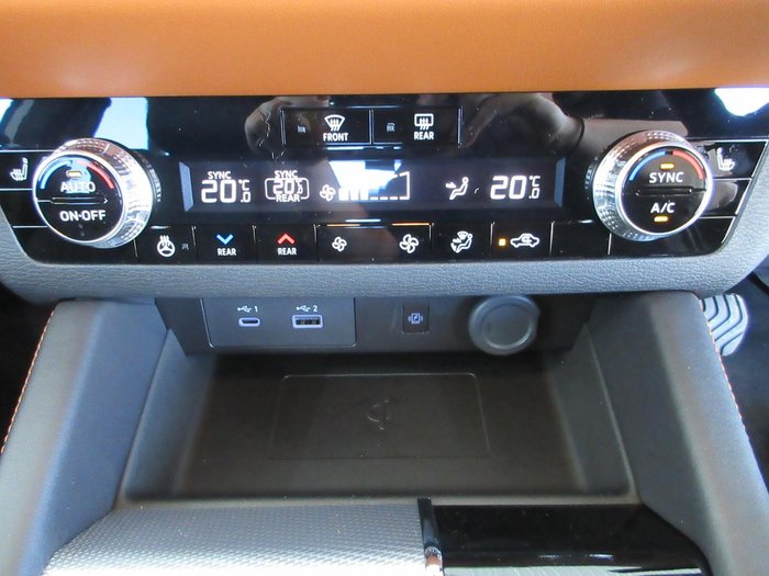 2024 Mitsubishi Outlander PHEV Exceed Tourer