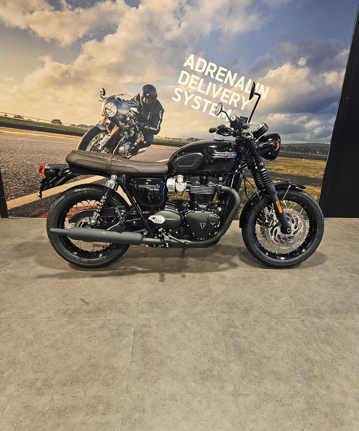 2025 Triumph Bonneville T120 Black Bonneville Black