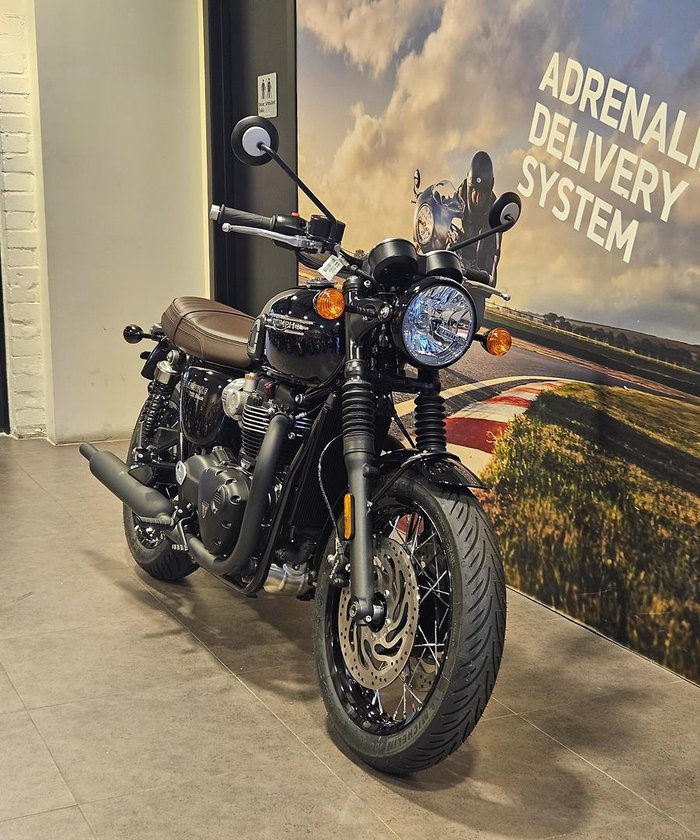2025 Triumph Bonneville T120 Black Bonneville Black