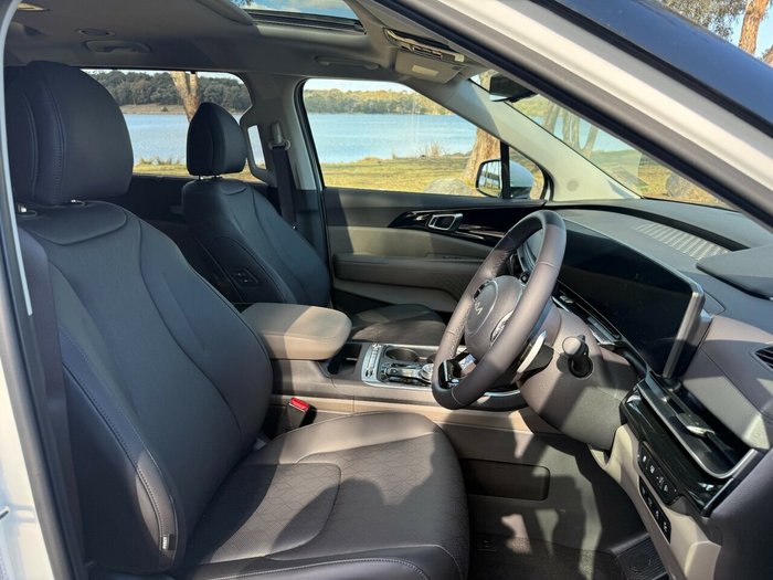 2025 Kia Carnival GT-Line HEV