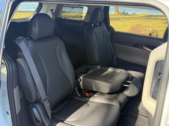 2025 Kia Carnival GT-Line HEV