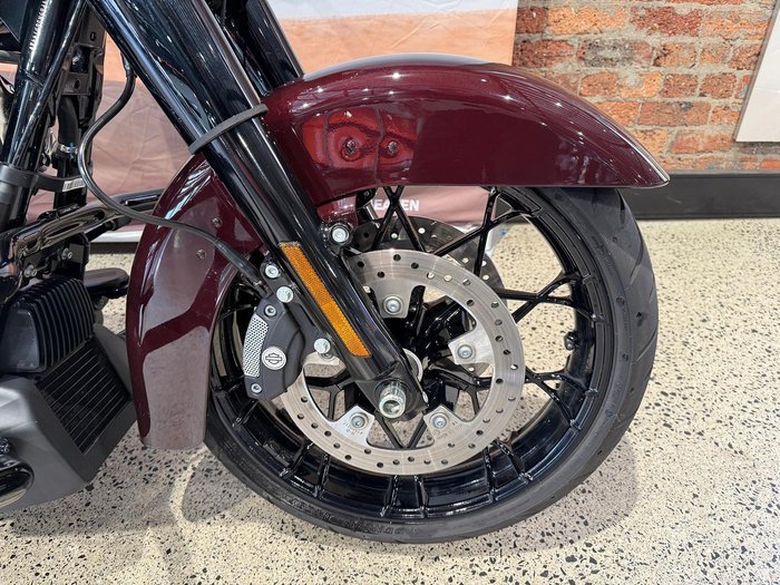 2022 Harley-Davidson Road King Special 114 (FLHRXS) Touring