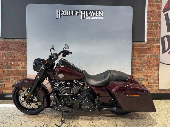 2022 Harley-Davidson Road King Special 114 (FLHRXS) Touring