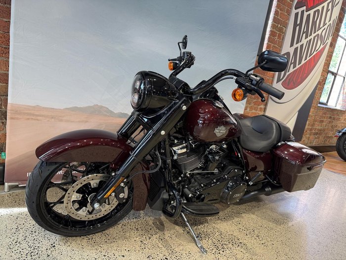 2022 Harley-Davidson Road King Special 114 (FLHRXS) Touring