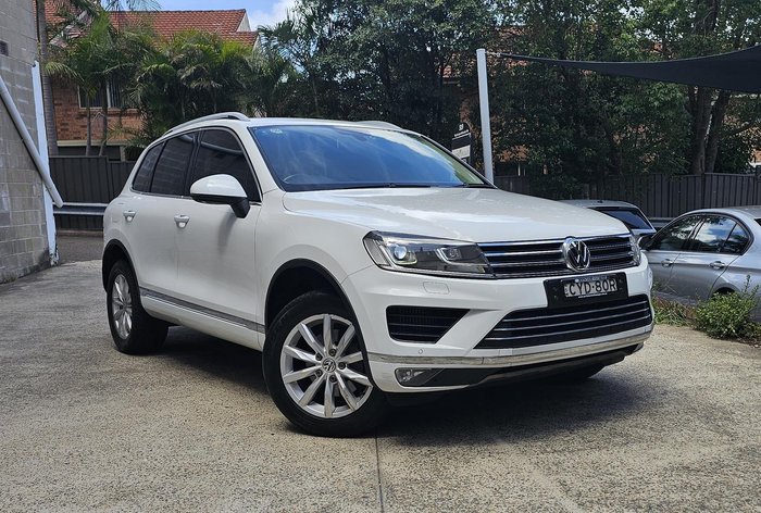2015 Volkswagen Touareg 150TDI 7P MY15 Four Wheel Drive Pure White