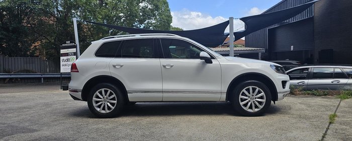 2015 Volkswagen Touareg 150TDI 7P MY15 Four Wheel Drive Pure White