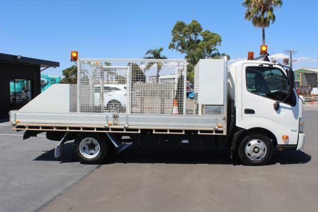 2014 Hino 616 - 300 Series