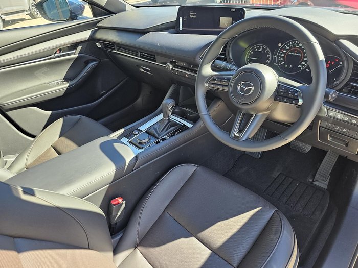 2024 Mazda 3 G25 GT