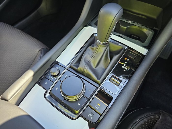 2024 Mazda 3 G25 GT