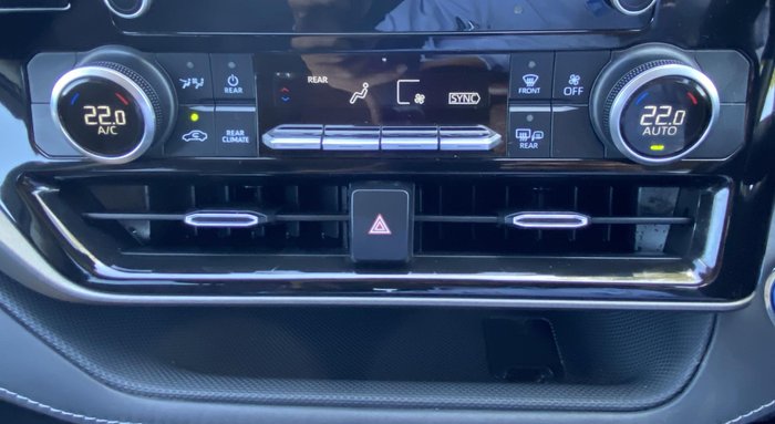 2021 Toyota Kluger GX