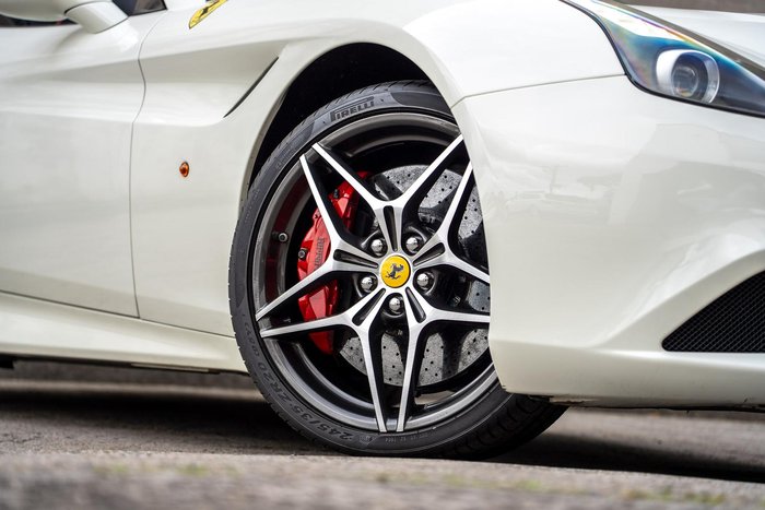 2015 Ferrari California T