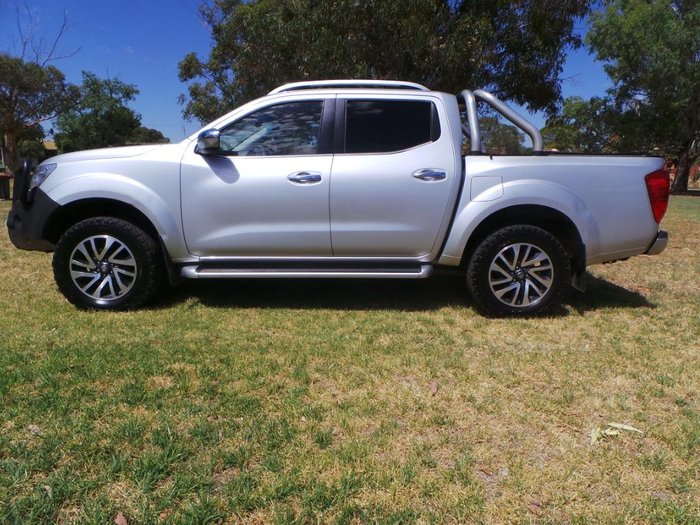 2015 Nissan Navara ST-X