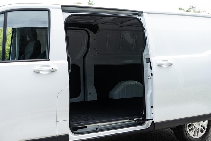 2024 LDV Deliver 7