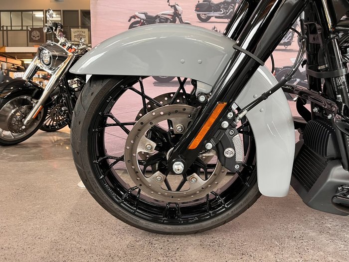 2025 HARLEY-DAVIDSON FLHRXS ROAD KING SPECIAL