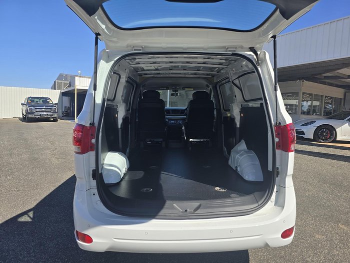 2024 LDV G10 + SV7C MY24 Blanc White