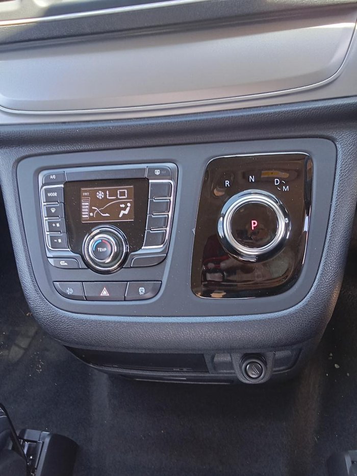 2024 LDV G10 + SV7C MY24 Blanc White