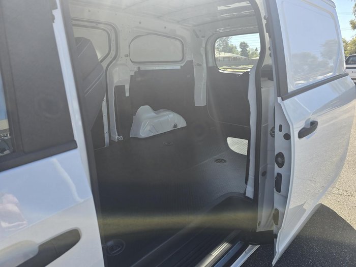 2024 LDV G10 + SV7C MY24 Blanc White