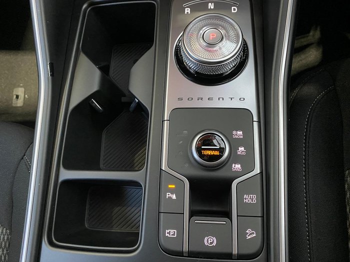 2024 Kia Sorento S