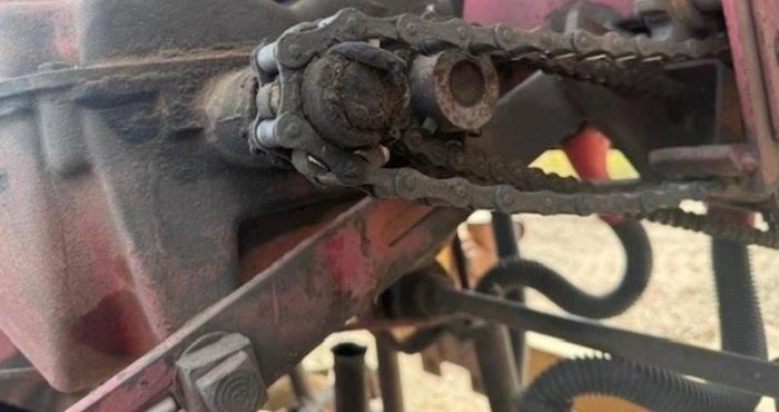 0 1985 INTERNATIONAL MCCORMACK 6 2