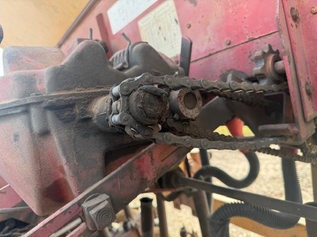 0 1985 INTERNATIONAL MCCORMACK 6 2