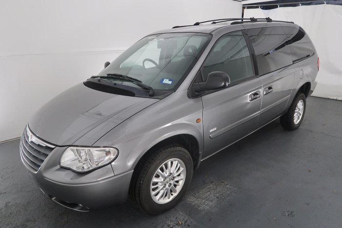 2005 Chrysler Grand Voyager SE 4th Gen MY05 Mineral Grey