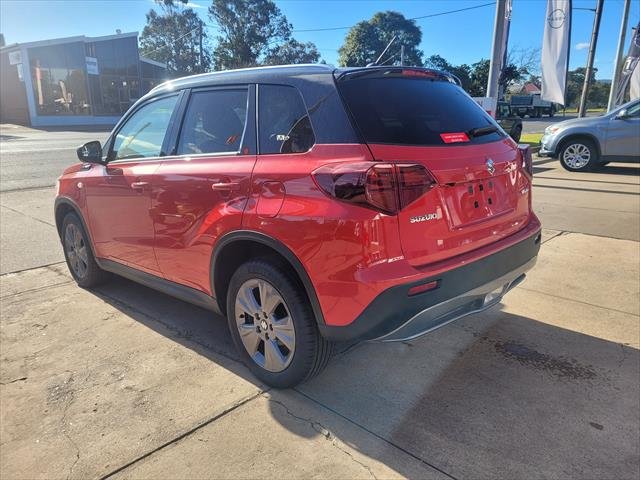 2024 Suzuki Vitara LY Series II Bright Red 5/Black Two Tone