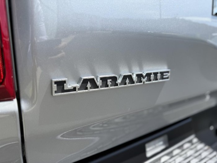 2024 RAM 1500 Laramie Sport RamBox