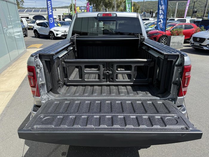 2024 RAM 1500 Laramie Sport RamBox